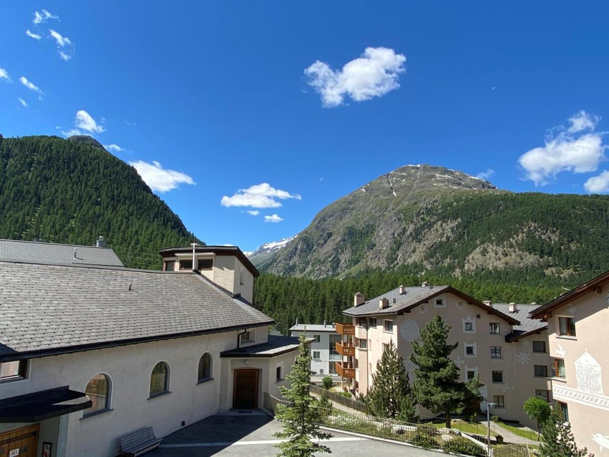 Alpenstil - 60m2 Dachstockwohnung Mit Garage - Bm186 Apartmán *